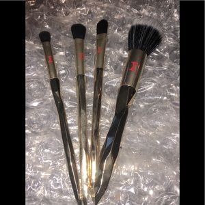 Wanda vision brush set, Bnib limited Ed